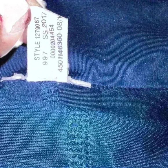 Underarmor Sz M Skort Athletic Performance Outdoor Pull On - Picture 4 of 11